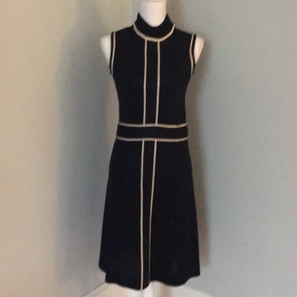 VINTAGE navy sleeveless knee length dress with cream piping - Picture 1 of 9